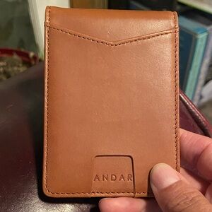 ANDAR - The Apollo, Mens Leather Wallet Retails for $70